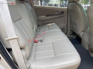 Xe Toyota Innova 2.0G 2015