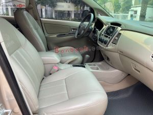 Xe Toyota Innova 2.0G 2015