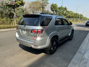 Xe Toyota Fortuner 2.5G 2015