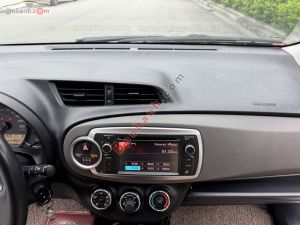 Xe Toyota Yaris 1.3 AT 2012