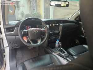 Xe Toyota Fortuner 2.4G 4x2 AT 2021