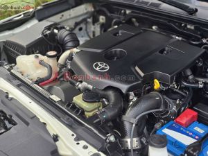 Xe Toyota Fortuner 2.4G 4x2 AT 2021