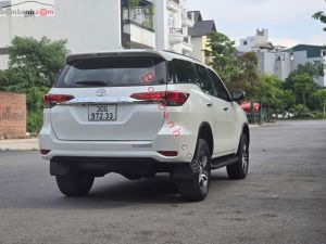 Xe Toyota Fortuner 2.4G 4x2 AT 2021